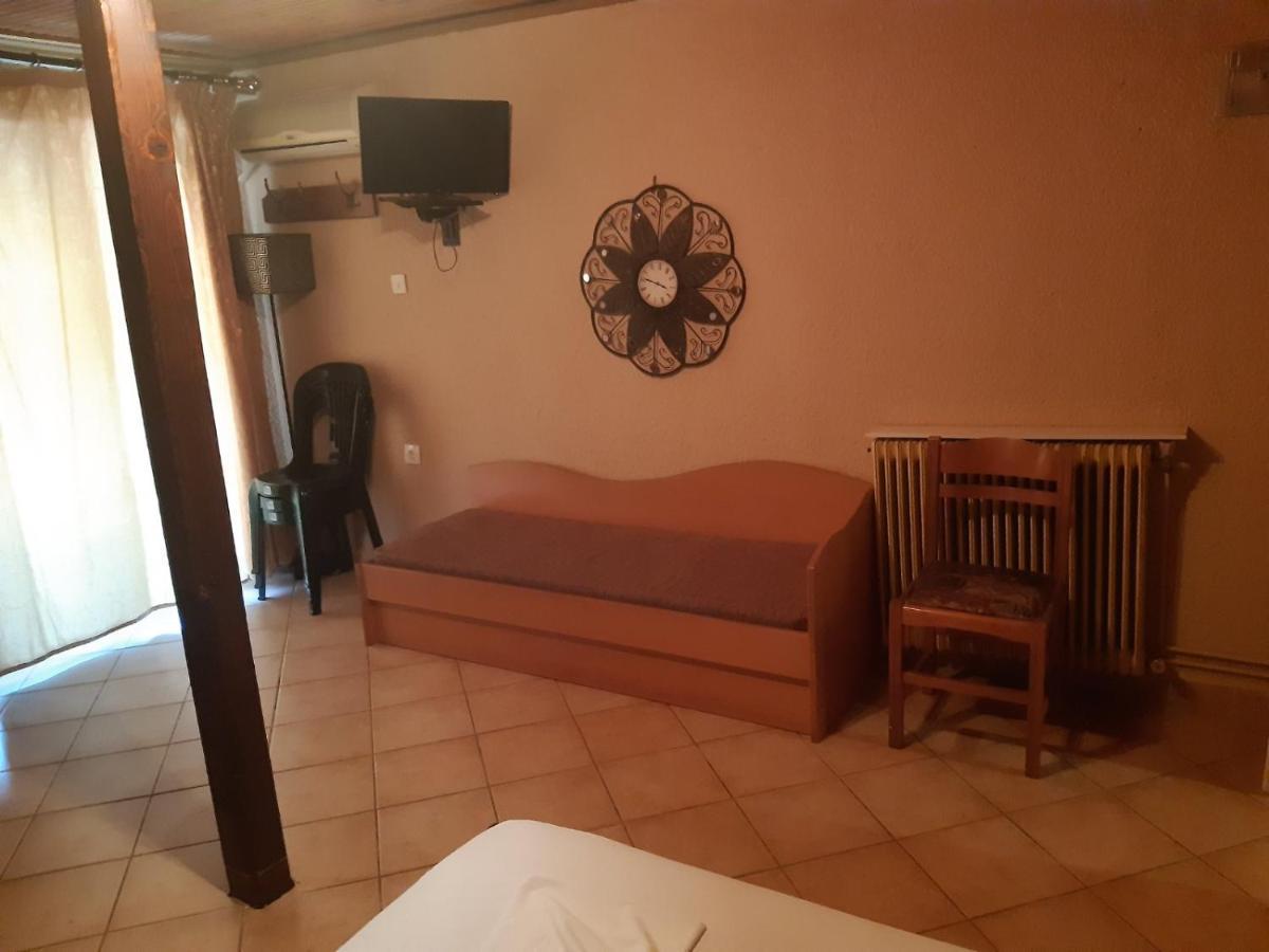 Hotel Dora Sarti Extérieur photo