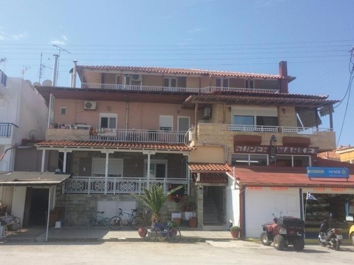 Hotel Dora Sarti Extérieur photo
