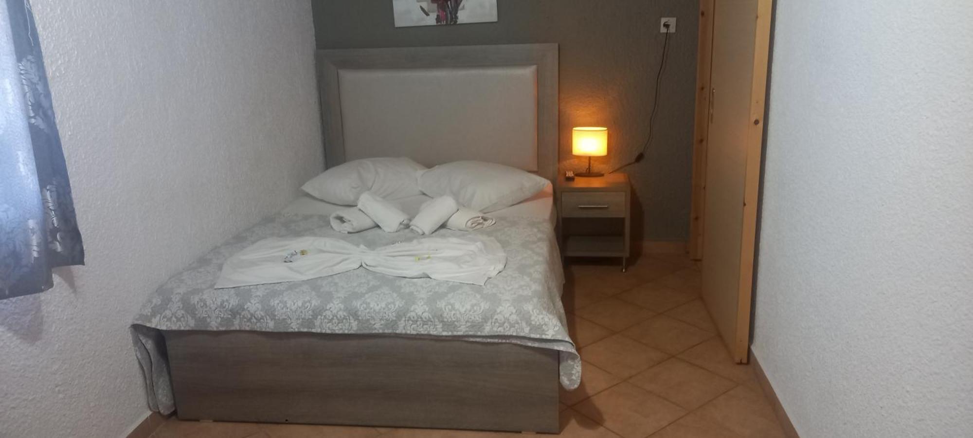 Hotel Dora Sarti Extérieur photo
